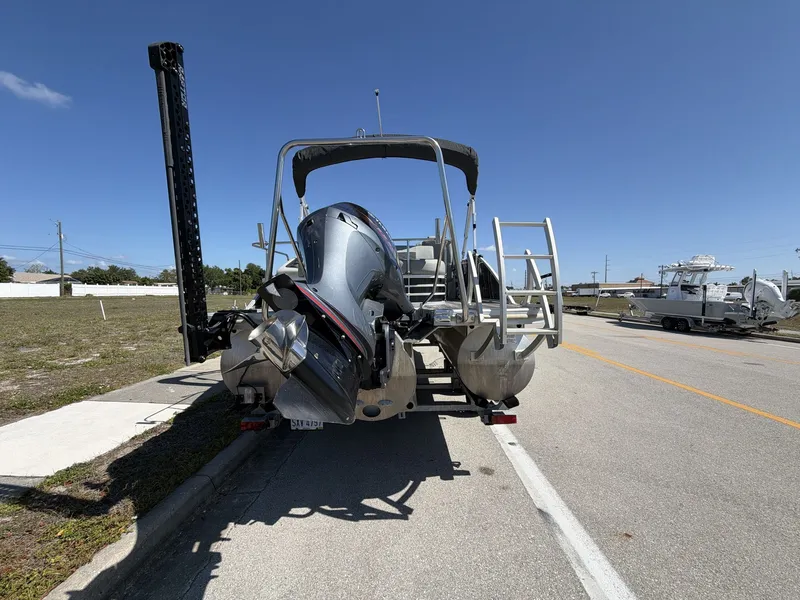 Slide: The Image of Bennington LSB23 2022 - 6