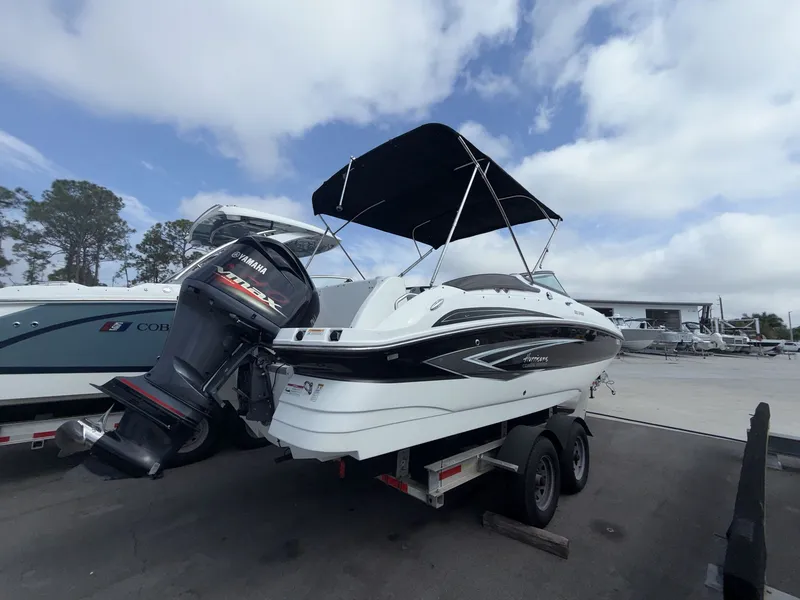 Slide: The Image of 2020 Hurricane 2400 SD boat with Yamaha outboard motor. - 15