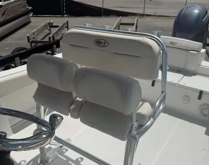 Slide: The Image of Sea Hunt Ultra 234 2021 - 11