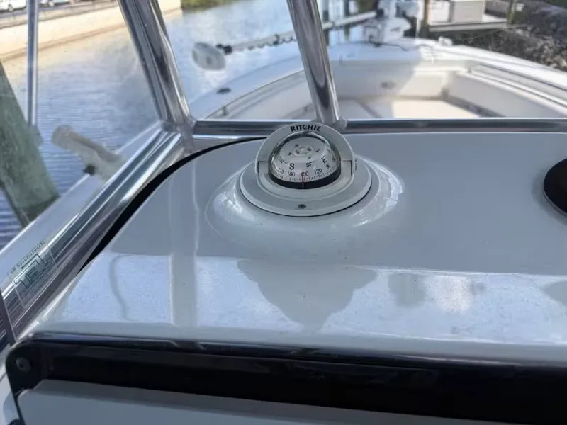 Slide: The Image of Sea Hunt Ultra 234 2021 - 15