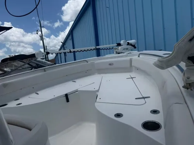 Slide: The Image of Sea Hunt Ultra 234 2021 - 18