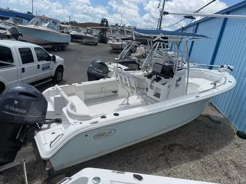 Slide: The Image of Sea Hunt Ultra 234 2021 - 3