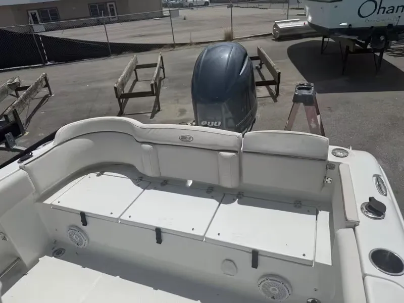 Slide: The Image of Sea Hunt Ultra 234 2021 - 4