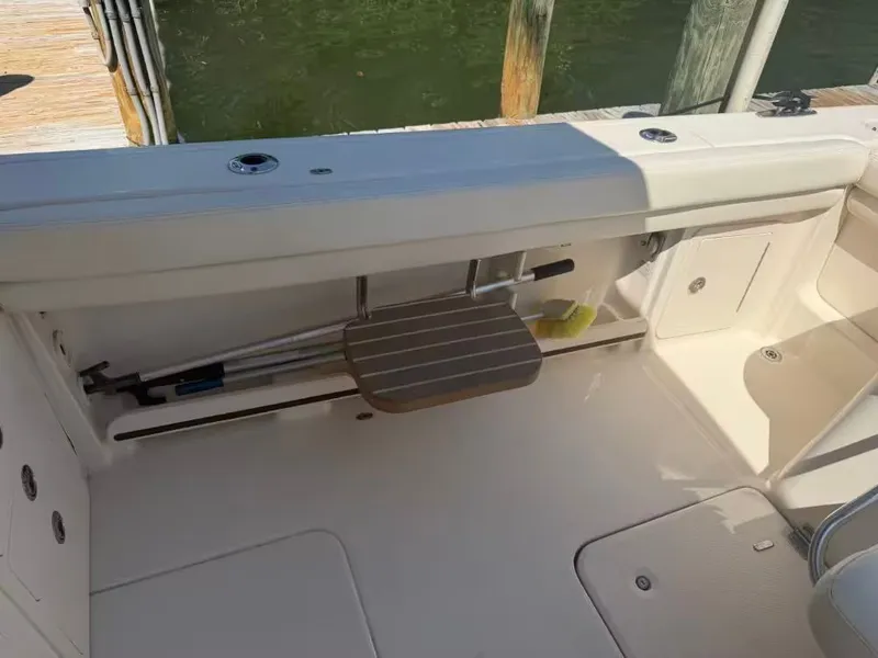 Slide: The Image of Grady-White Freedom 307 boat interior, 2018 model. - 12