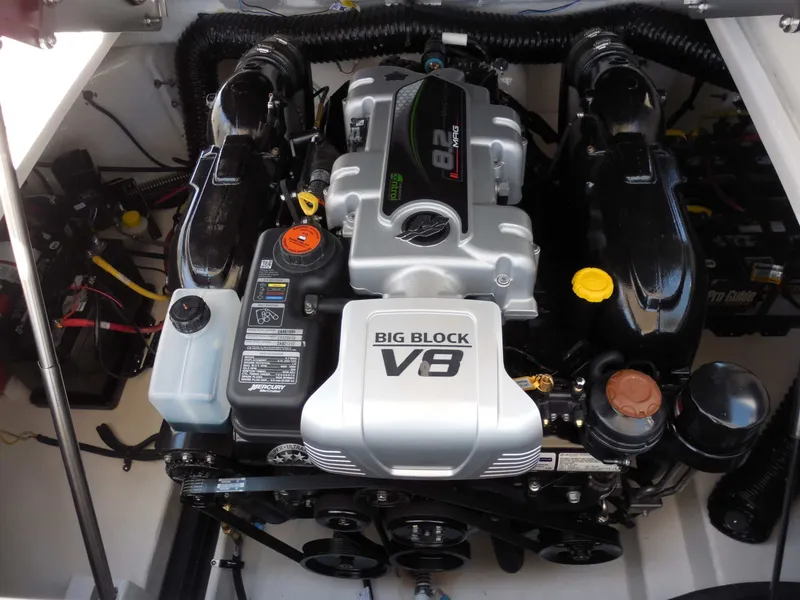 Slide: The Image of Chaparral GTS 28 2026 - 25