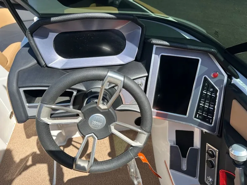 Slide: The Image of MasterCraft XT24 2022 - 2