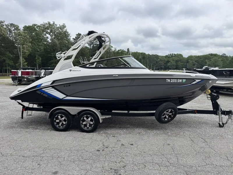 The Image of Yamaha 212X 2019 - 0