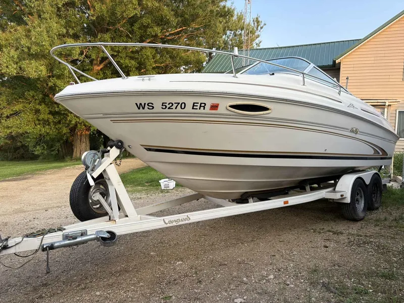 Slide: The Image of Sea Ray 215EC 1999 - 3