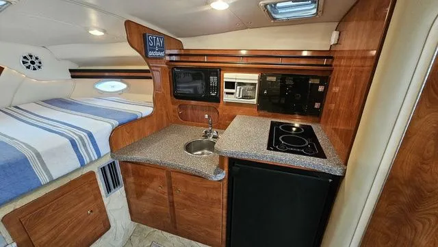 Slide: The Image of Rinker Fiesta Vee 312 2004 - 20