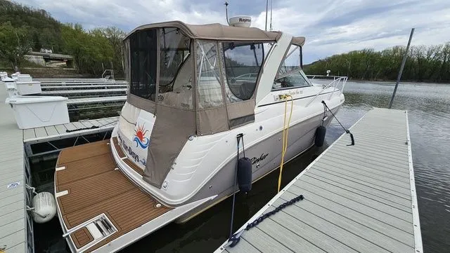 Slide: The Image of Rinker Fiesta Vee 312 2004 - 3