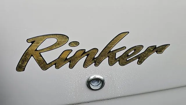 Slide: The Image of Rinker Fiesta Vee 312 2004 - 32