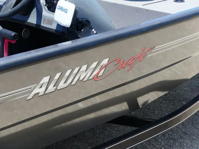 Slide: The Image of Alumacraft 175 PROWLER 2019 - 7