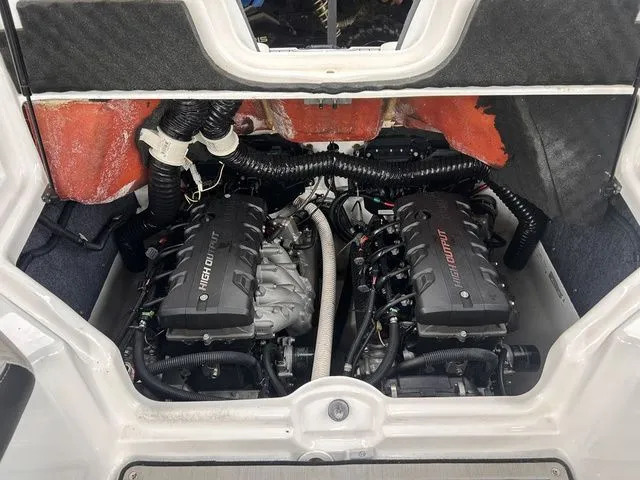 Slide: The Image of Yamaha 242SE 2020 - 22