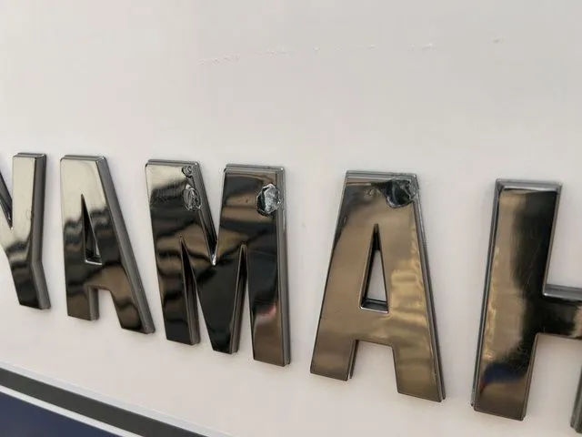 Slide: The Image of Yamaha 242SE 2020 - 6