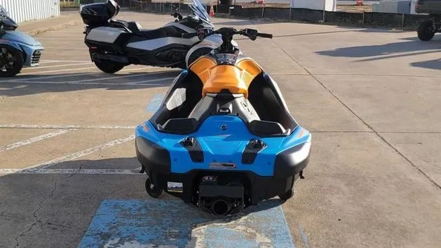 Slide: The Image of CAN-AM® SPARK ROTAX 900 ACE-90 TRIXX 2026 - 3