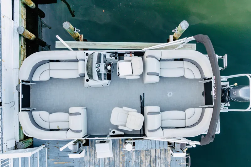 Slide: The Image of Overhead view of 2020 Sylvan Mirage 8522 Cruise pontoon boat docked. - 4