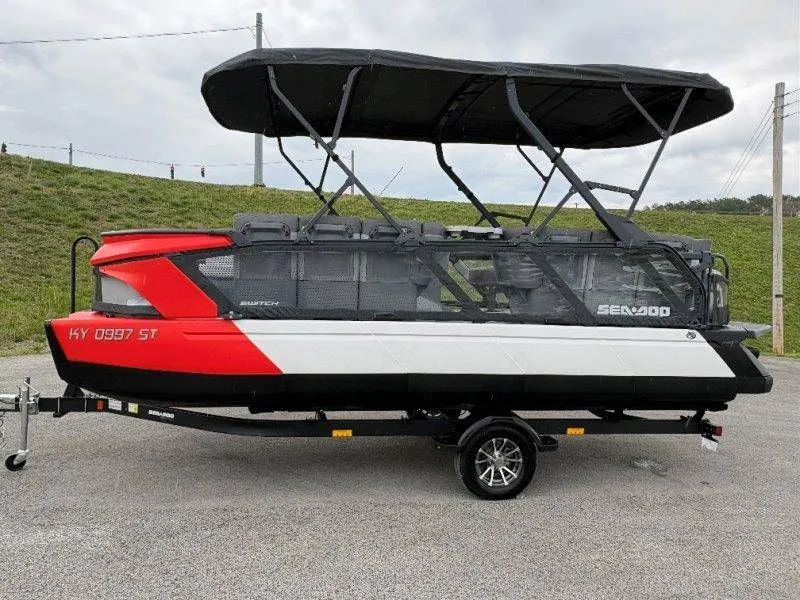 Slide: The Image of 2023 Sea-Doo Switch Cruise 21 on trailer, side view. - 14