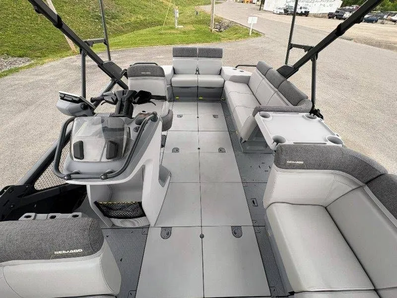 Slide: The Image of Interior of 2023 Sea-Doo Switch Cruise 21, spacious and modern. - 29