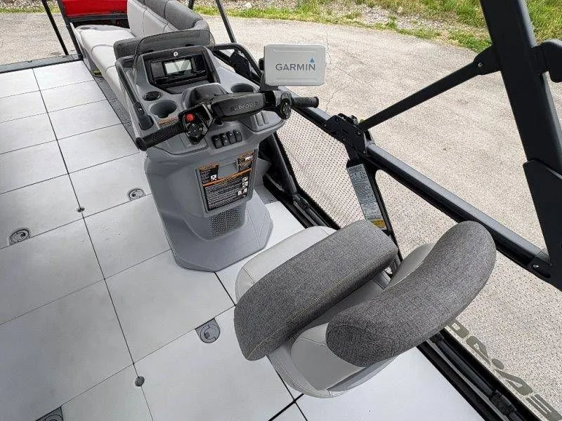 Slide: The Image of Interior of 2023 Sea-Doo Switch Cruise 21 with Garmin navigation. - 35