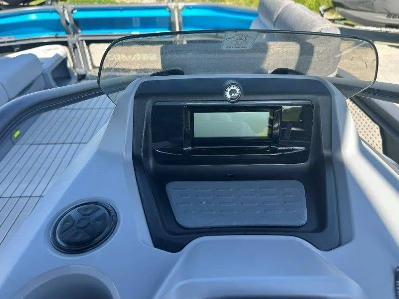 Slide: The Image of Dashboard of 2022 Sea-Doo Switch Cruise 18. - 18