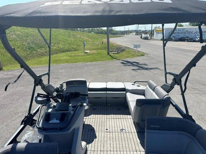 Slide: The Image of Interior view of 2022 Sea-Doo Switch Cruise 18. - 24