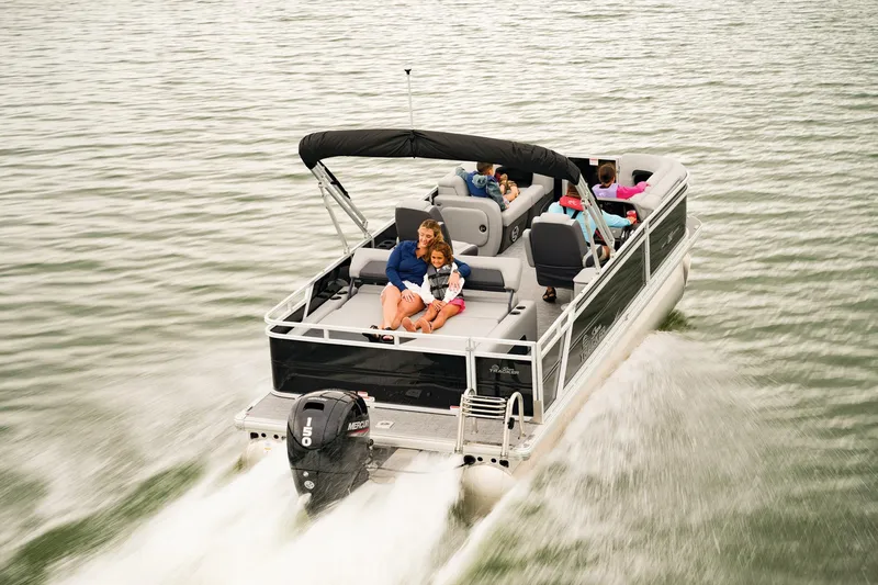 Slide: The Image of Sun Tracker Party Barge 22 RF DLX 2026 - 3