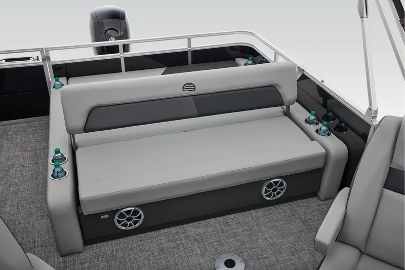 Slide: The Image of Sun Tracker Party Barge 22 RF DLX 2026 - 36