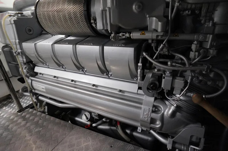 Slide: The Image of Pershing 70 2016 - 55