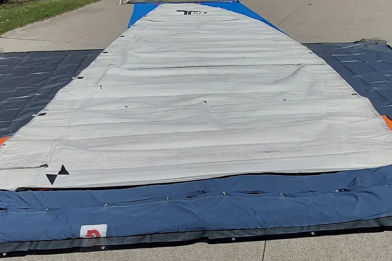 Slide: The Image of White tarp on concrete, Farrier F-82R model, 2007. - 42