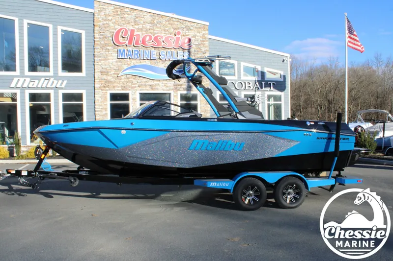 Slide: The Image of Malibu Wakesetter 23 LSV 2026 - 2