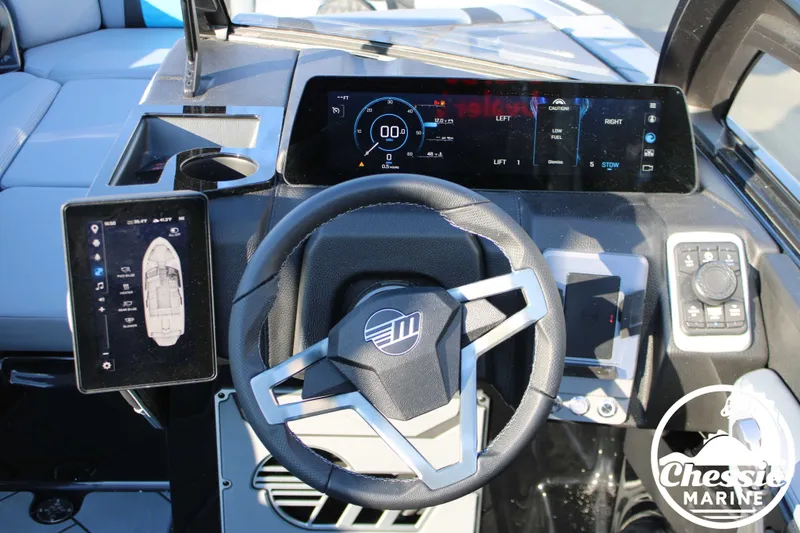Slide: The Image of Malibu Wakesetter 23 LSV 2026 - 18