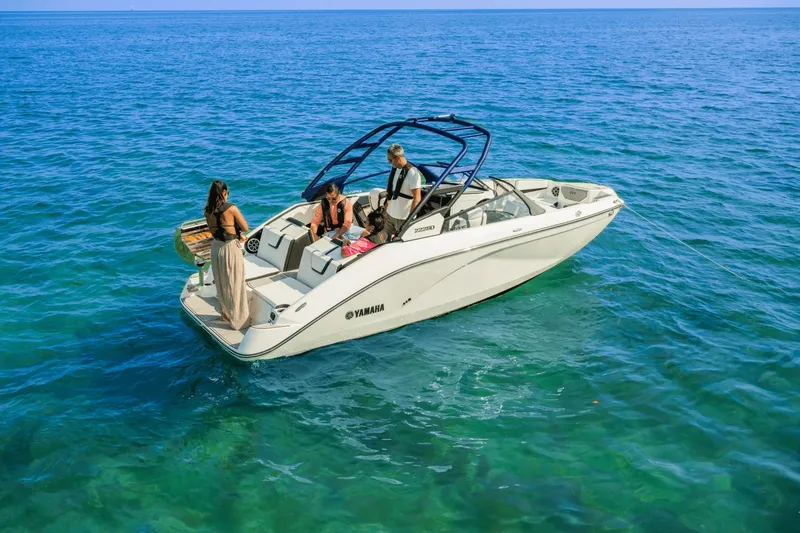 Slide: The Image of Yamaha 222SD 2026 - 2