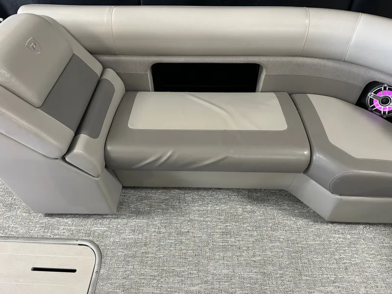 Slide: The Image of Premier 230 Sunsation TRITOON 2024 - 56