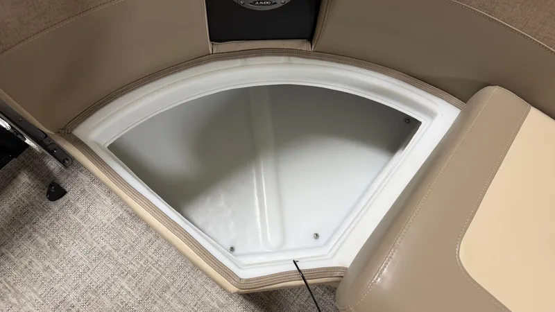 Slide: The Image of Premier 230 Sunsation TRITOON 2024 - 14