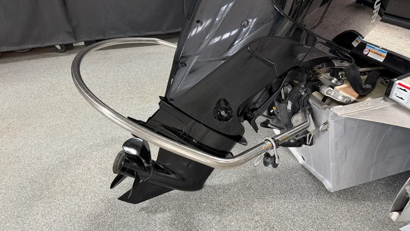 Slide: The Image of Premier 230 Sunsation TRITOON 2024 - 82