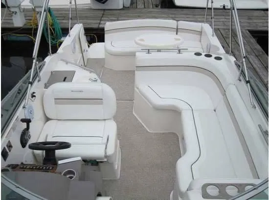 Slide: The Image of Interior of a 2006 Rinker 270 Express Cruiser boat. - 13
