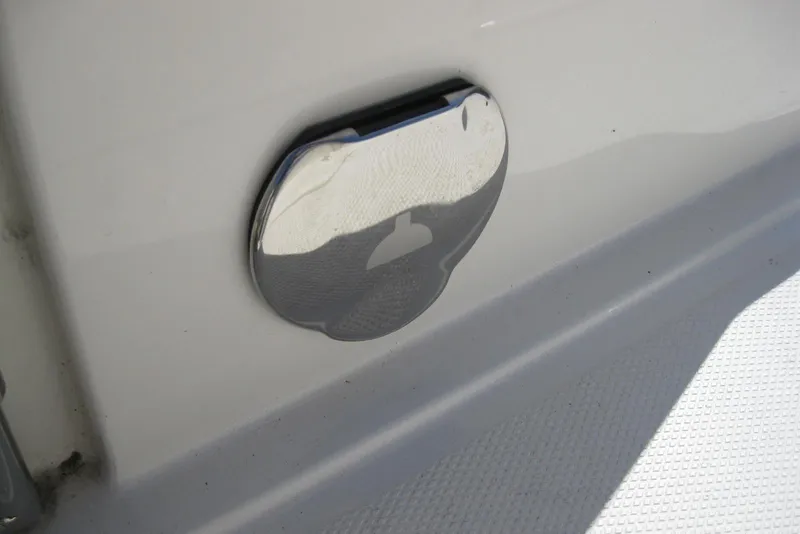 Slide: The Image of Chrome fuel cap on a 2014 Monterey M3 Sport Boat. - 20