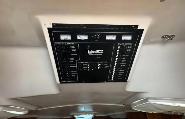 Slide: The Image of Electrical control panel of 1996 Luhrs Tournament 320 Open boat. - 9