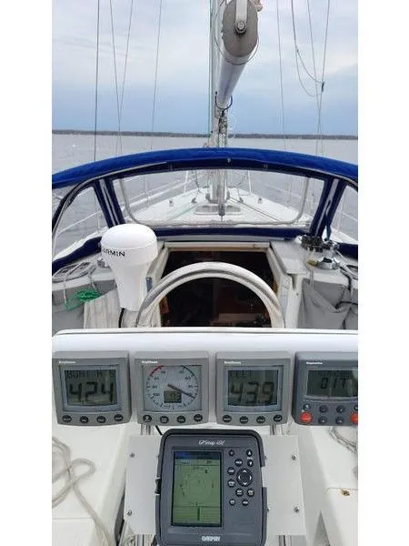 Slide: The Image of Catalina 34 MkII 1999 - 6