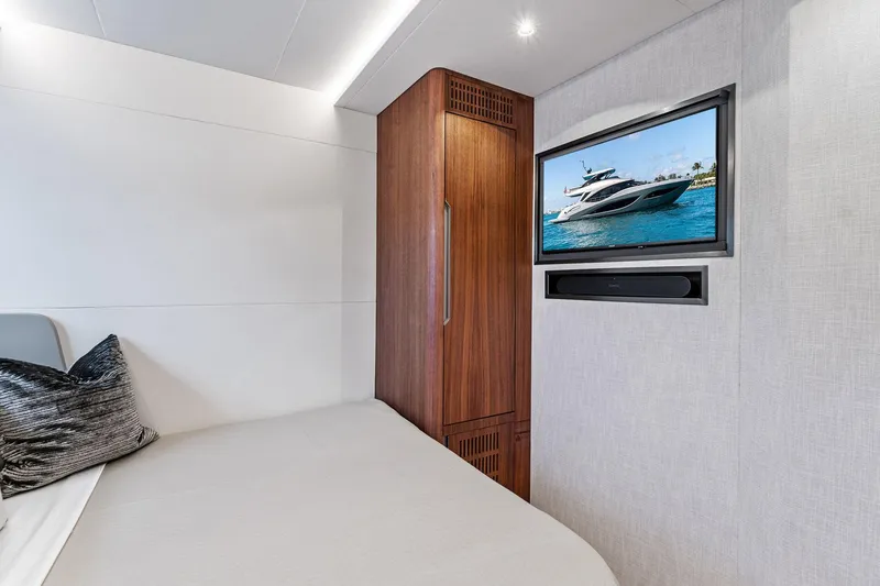 Slide: The Image of Luxurious cabin interior of 2024 Aquitalia 78 Fly yacht with modern amenities. - 40