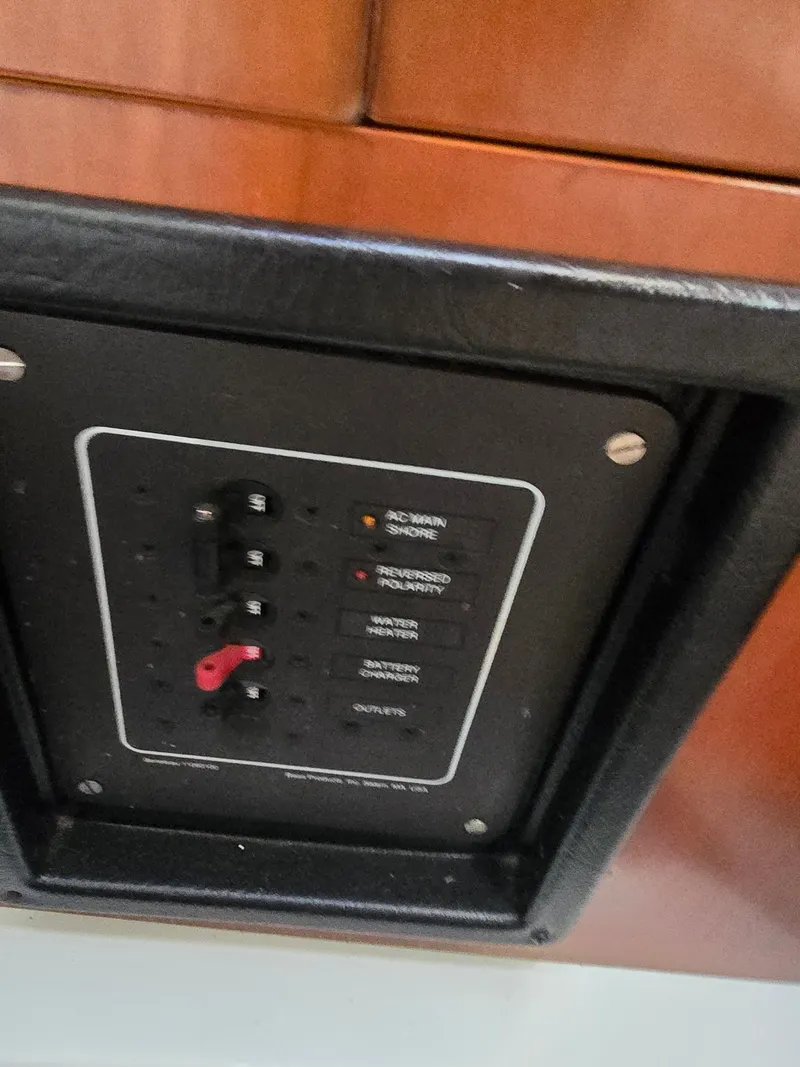 Slide: The Image of Electrical control panel on Beneteau First 265, year 1994. - 23