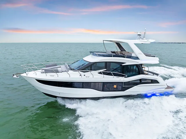 Slide: The Image of Galeon 500 Fly 2024 - 63