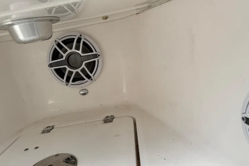 Slide: The Image of Interior of 2023 Sea Fox 288 Commander featuring JL Audio speaker system. - 7