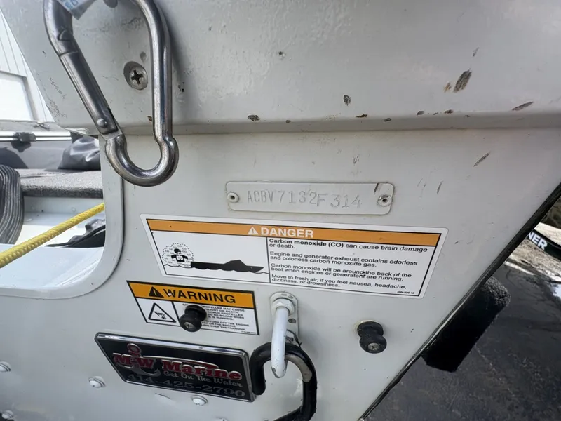 Slide: The Image of Alumacraft Dominator 185 CS 2014 - 32