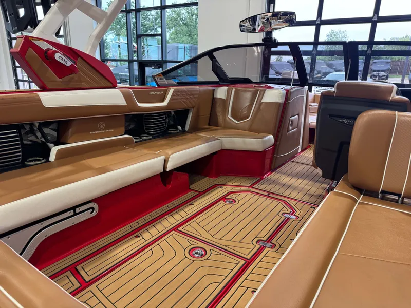 Slide: The Image of Nautique Super Air Nautique G25 2020 - 14