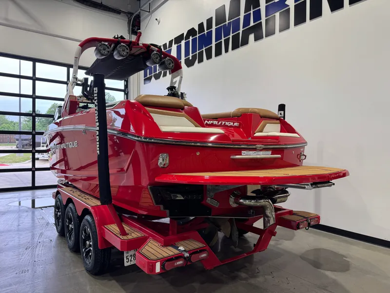 Slide: The Image of Nautique Super Air Nautique G25 2020 - 5