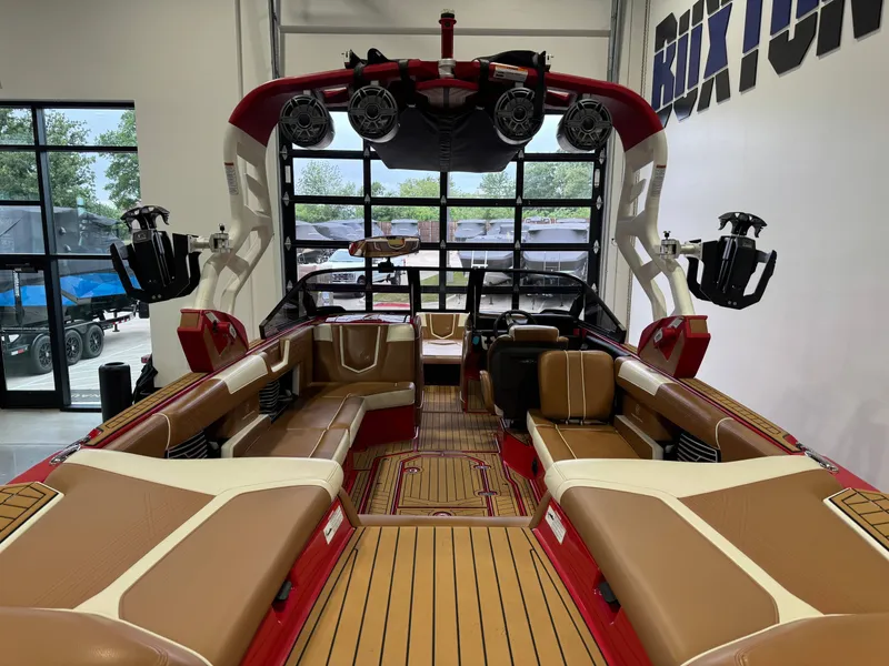 Slide: The Image of Nautique Super Air Nautique G25 2020 - 9