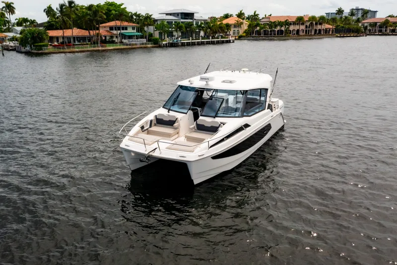 Slide: The Image of Aquila 36 Sport 2024 - 12
