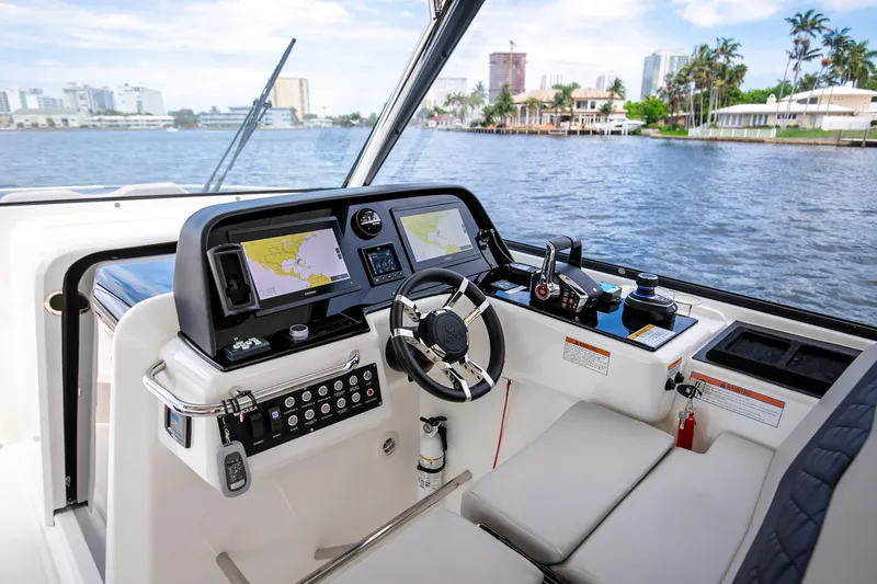 Slide: The Image of Aquila 36 Sport 2024 - 34