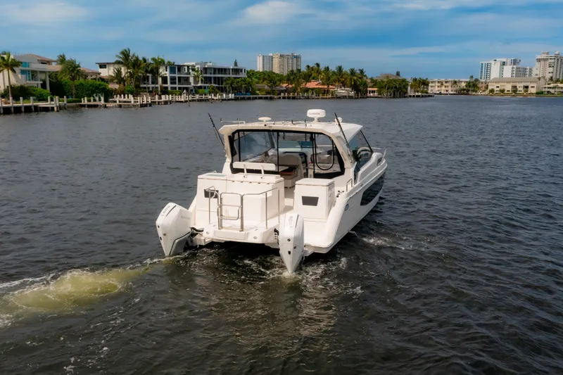 Slide: The Image of Aquila 36 Sport 2024 - 4